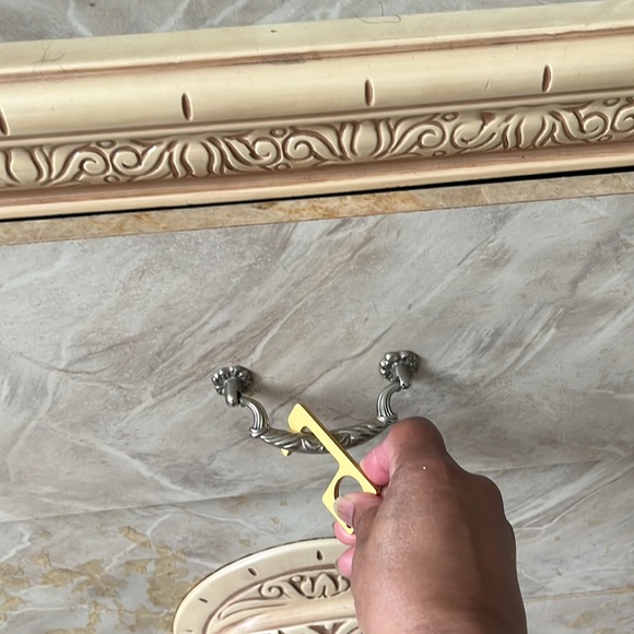 “Touch less key” NWT Pack of 3 - Picture 7 of 9